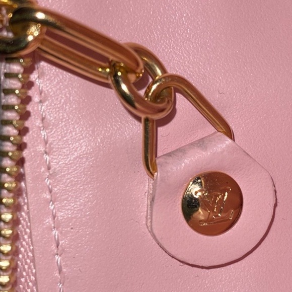Authentic LOUIS VUITTON Monogram Vernis Coin Key Case Cles Pink - Picture 7 of 16